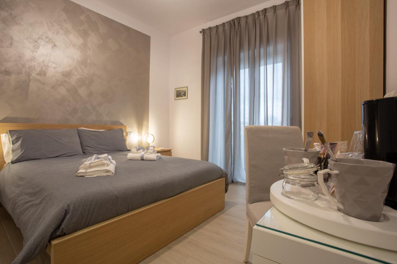 B&B Da Francesco 帕埃斯图姆 外观 照片