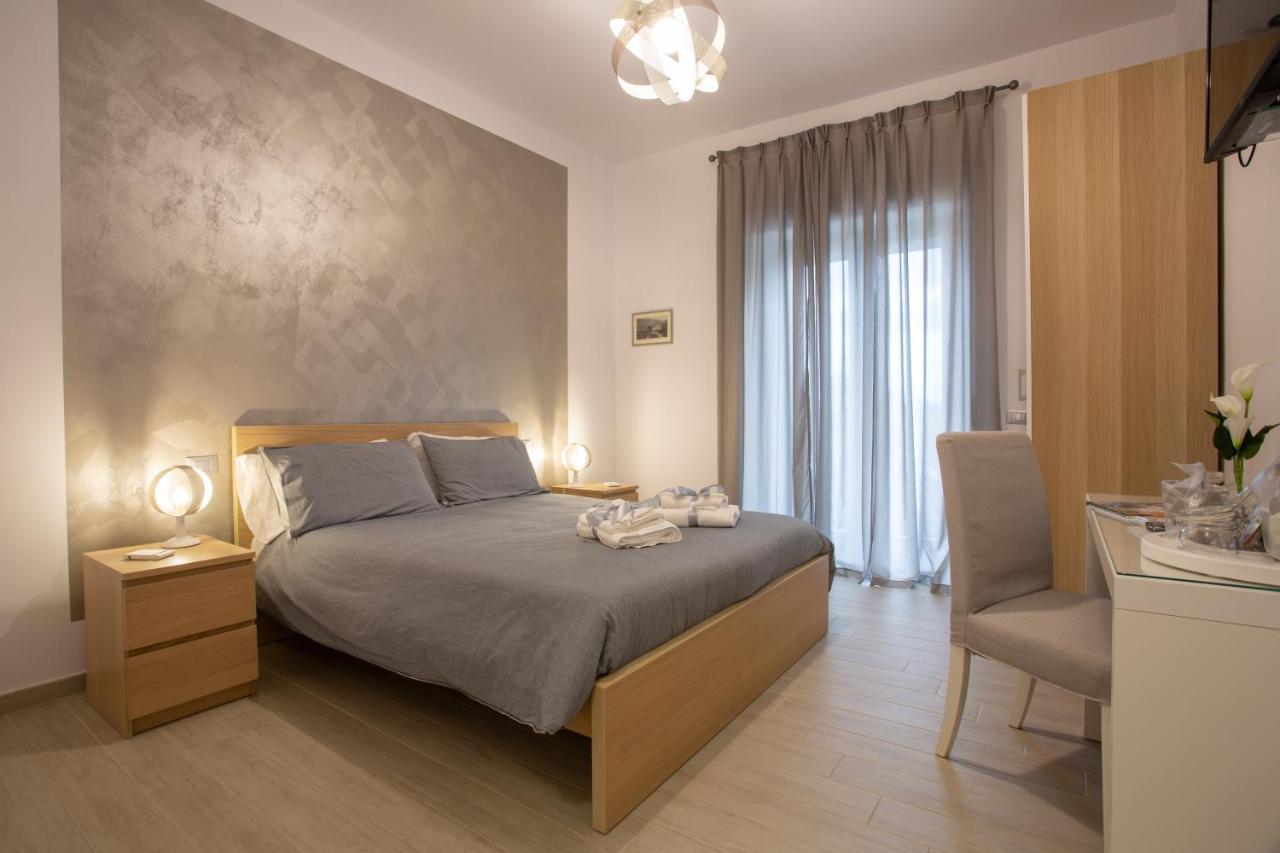 B&B Da Francesco 帕埃斯图姆 外观 照片