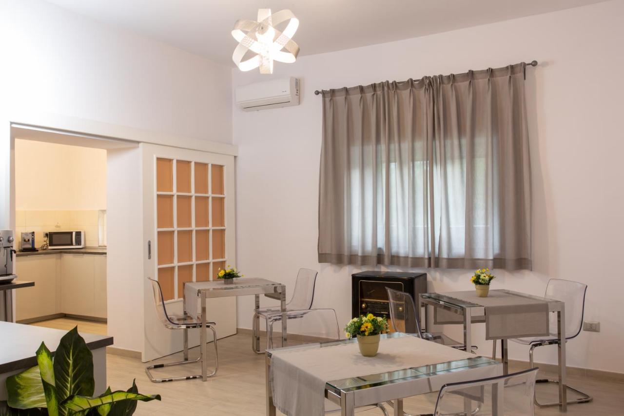 B&B Da Francesco 帕埃斯图姆 外观 照片